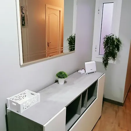Apartament Lamon Deluxe Alicante
